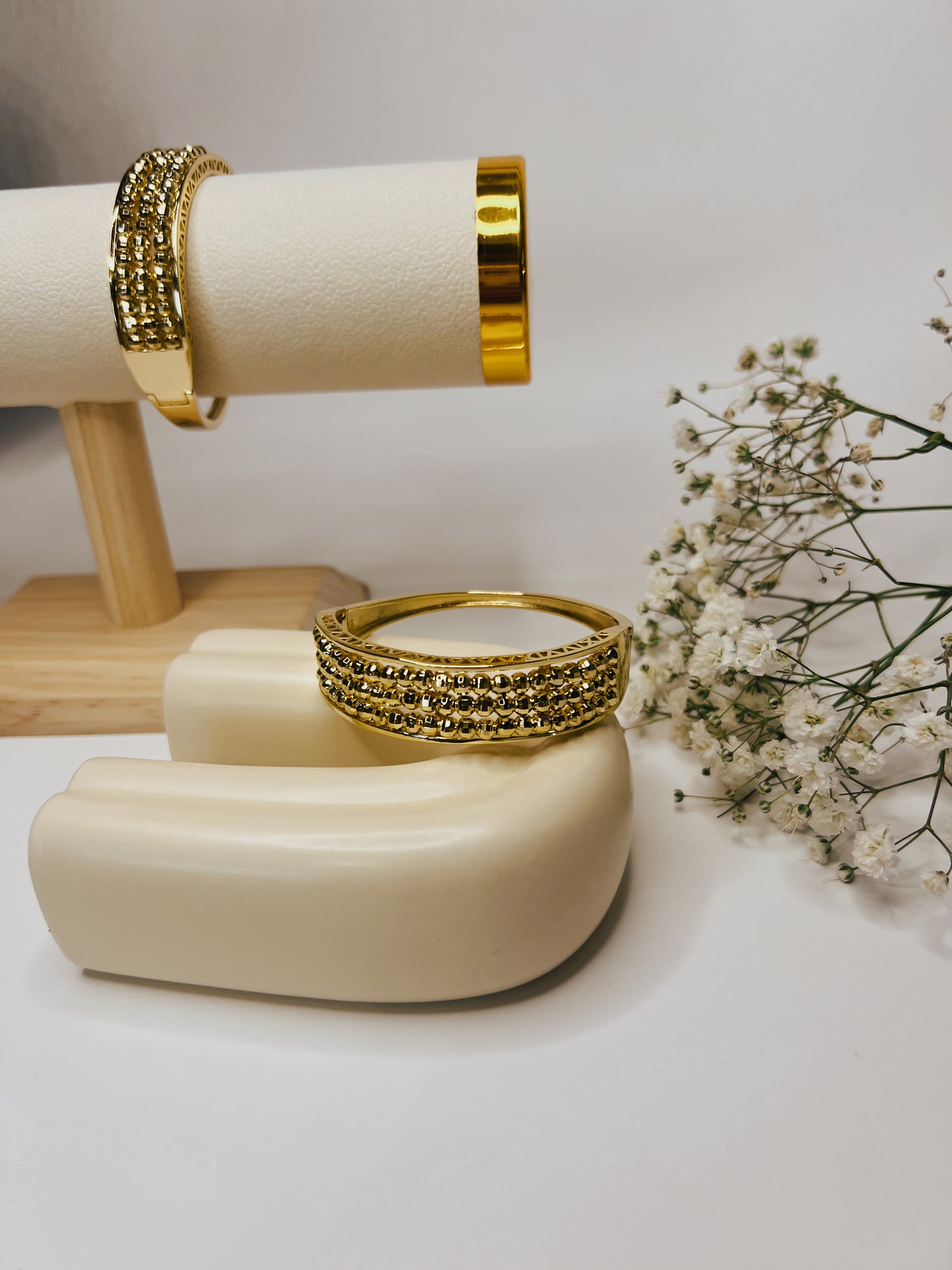 Bonita Bangle